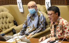Tjahjo Kumolo Tunggu...