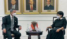 Singapura Buka Jalur...