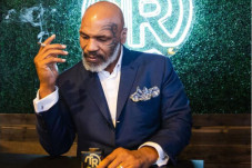 Mike Tyson Meninggal...