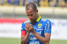 Persib Tak Butuh Bantuan...