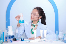 Paparan Sinar Biru Gadget...