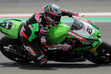 Alex Lowes Terjatuh...