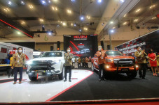 Terjual 459 Unit, Isuzu...