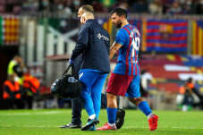 Xavi Hernandez Sanggah...