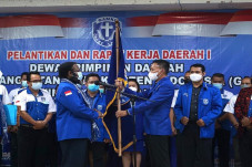 Resmi Jabat Ketua DPD...