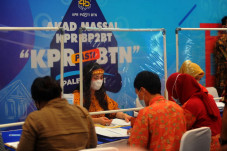 Merespons permintaan...