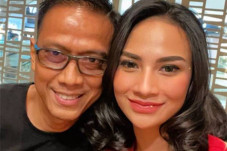 Ayah Vanessa Angel Menyoal...