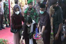 2 Pekan Sebelum Ditembak...
