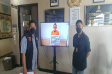Di Hadapan Polisi, Tersangka...