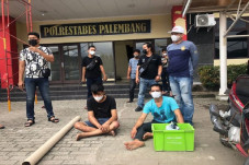 Curi Motor Demi Beli...