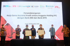 Askrindo Jamin Seluruh...
