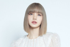 Lisa BLACKPINK Positif...