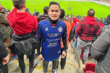 Juragan 99 Nonton Derby...