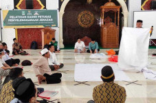 Puluhan Warga Makassar...