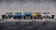 Ford Pamer Raungan Suara...