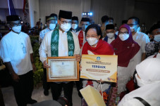 Anies Baswedan Ajak...