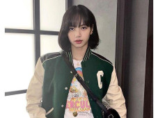 Aktivitas Lisa BLACKPINK...