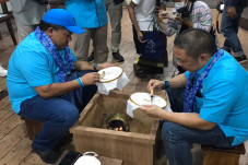 Belajar Membatik, Fahri...