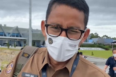 Sandiaga Uno Terapkan...