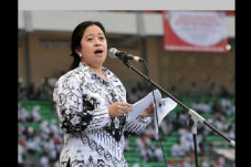 Angkat Guru Honorer,...