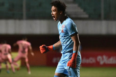 Hasil Liga 1 2021/2022:...
