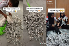 Viral! Pria Beli Motor...