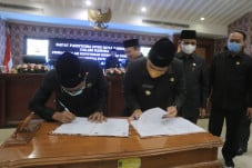 Pemkot dan DPRD Kota...