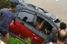 Memilukan! Kakek dan...