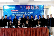 10 Rumusan Strategis...