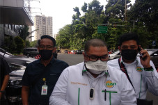 Razman Nasution Minta...