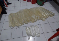 Warga Bebas Jual Miras...