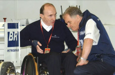 Sir Frank Williams Meninggal:...
