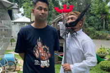 Belasan Tahun Kerja,...