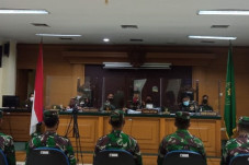 Enam Prajurit TNI AL...