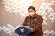 Hormati dan Laksanakan...