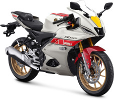 Generasi Baru YZF-R15...