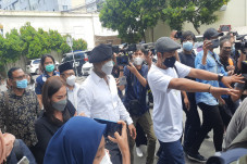 Kasus dengan Adam Deni...