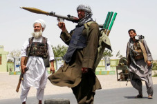 Taliban Bantah Bantai...