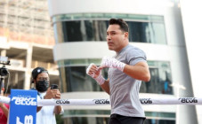Tantang Mayweather Duel...