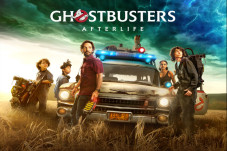 Review Film Ghostbusters:...