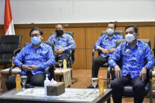 Ikuti Rakor Penyerahan...