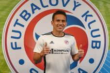 Mantap! Tampil Impresif,...