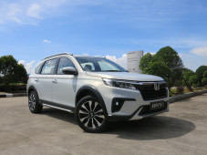 Popularitas MPV di Indonesia...