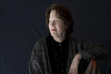 Alice Sebold Minta Maaf...