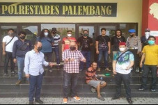 Sudah Jualan Ekstasi,...