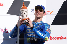 Lebih Cepat di MotoGP...