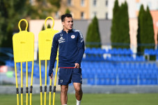 Egy Maulana Vikri Absen...