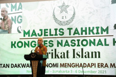 Kongres ke-41, Ganjar...