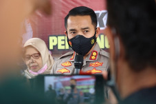 Sebelum Istri Cantiknya...