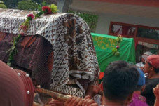 Setia Sampai Akhir Hayat,...